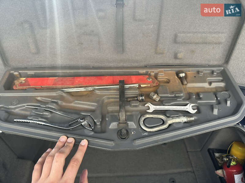 Седан BMW 5 Series 2001 в Киеве