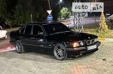 Седан BMW 5 Series 1995 в Кривом Роге