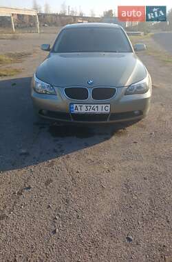 Седан BMW 5 Series 2004 в Мукачево