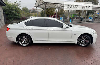 Седан BMW 5 Series 2012 в Ровно