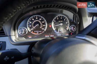 Седан BMW 5 Series 2013 в 