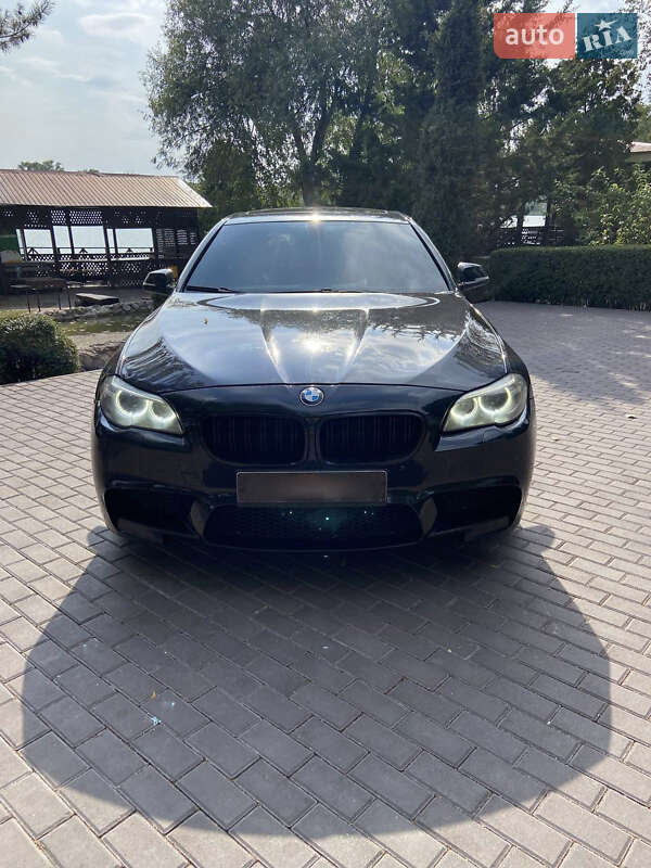 Седан BMW 5 Series 2013 в Кропивницком