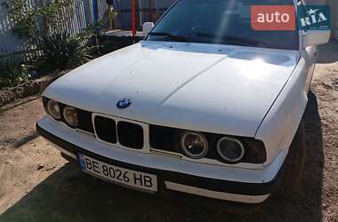 Седан BMW 5 Series 1992 в Николаеве