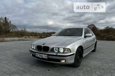 Седан BMW 5 Series 2000 в 
