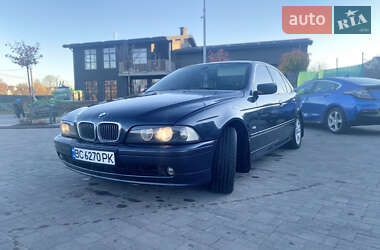 Седан BMW 5 Series 2002 в Львове