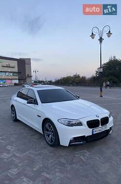 Седан BMW 5 Series 2010 в Харкові