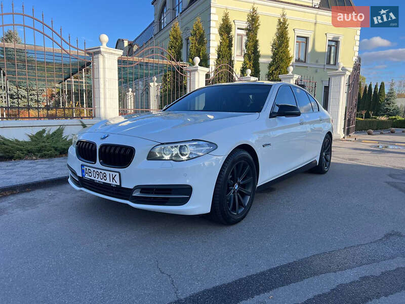 Седан BMW 5 Series 2014 в Вінниці