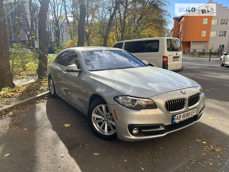 Седан BMW 5 Series 2015 в Вінниці