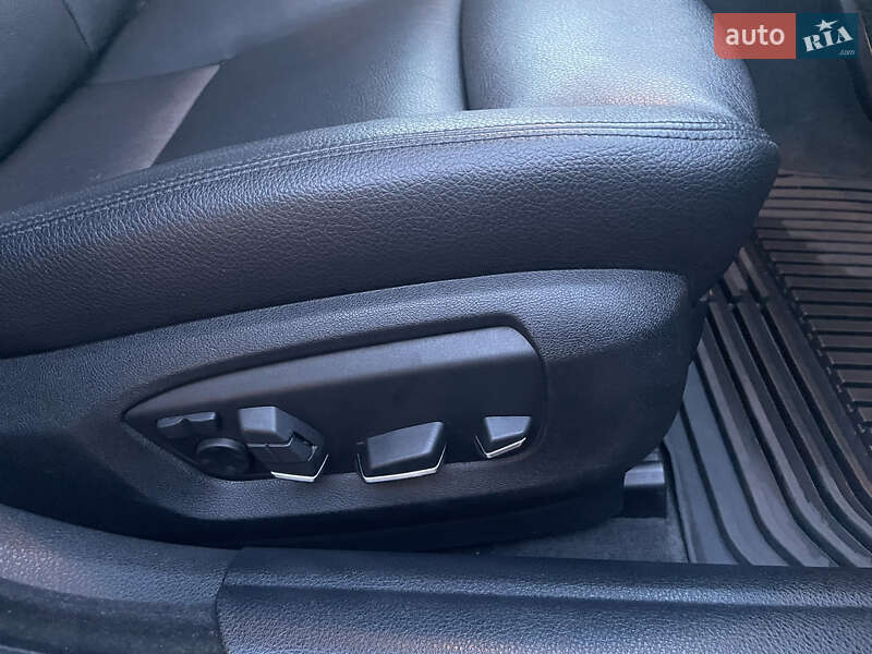 Седан BMW 5 Series 2015 в Тернополе