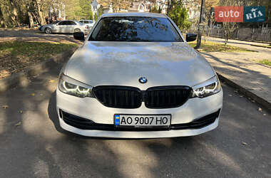 Седан BMW 5 Series 2018 в 