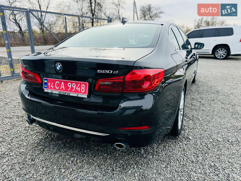 Седан BMW 5 Series 2018 в Іршаві