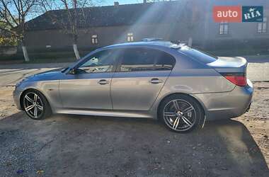 Седан BMW 5 Series 2005 в Измаиле