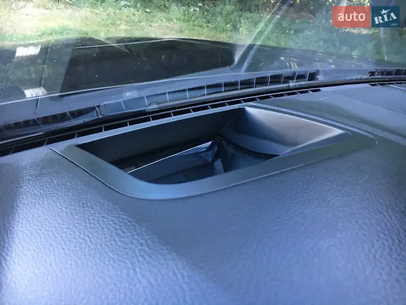 BMW 5 Series 2014 VIN WBA5K11020D759176 фото оголошення 9 з 59