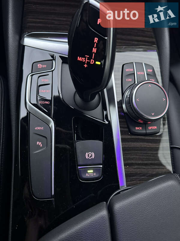 Седан BMW 5 Series 2018 в Днепре