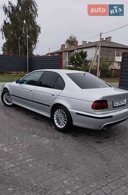 Седан BMW 5 Series 2001 в Ковеле