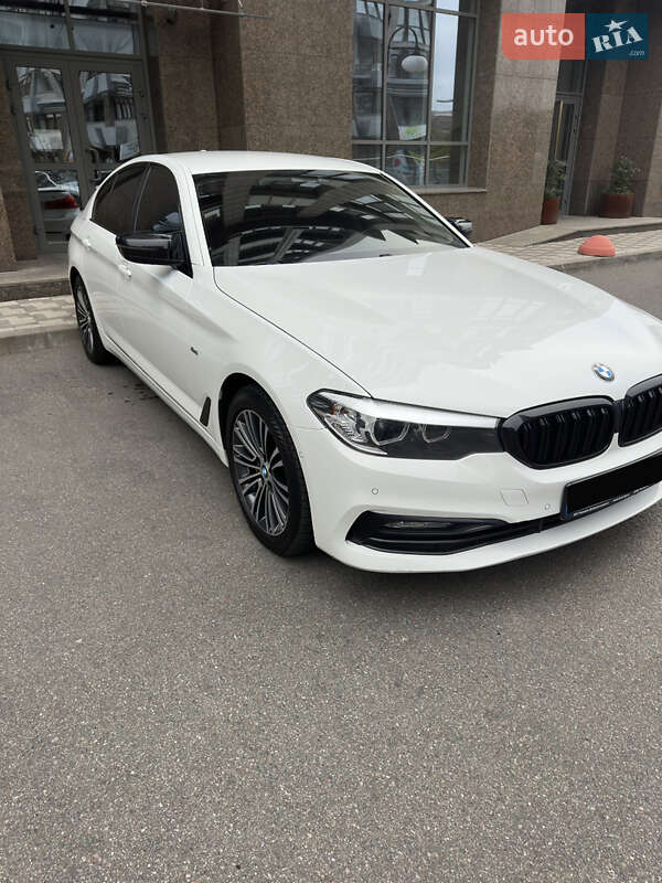 Седан BMW 5 Series 2018 в Києві фото 6 Седан BMW 5 Series 2018 в Києві