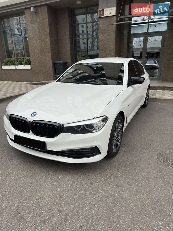 Седан BMW 5 Series 2018 в Києві фото 7 Седан BMW 5 Series 2018 в Києві