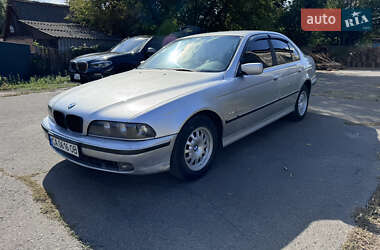 Седан BMW 5 Series 1998 в Городище