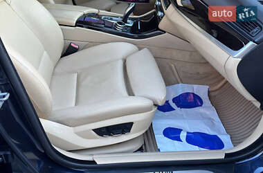 Седан BMW 5 Series 2013 в 