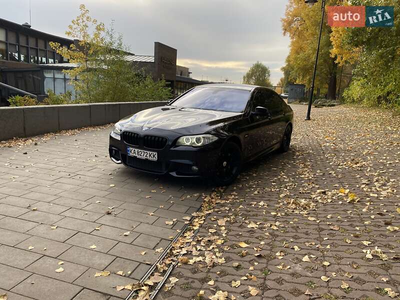Седан BMW 5 Series 2012 в Киеве