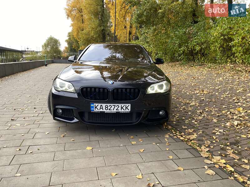 Седан BMW 5 Series 2012 в Киеве