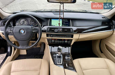 Седан BMW 5 Series 2013 в Надворной