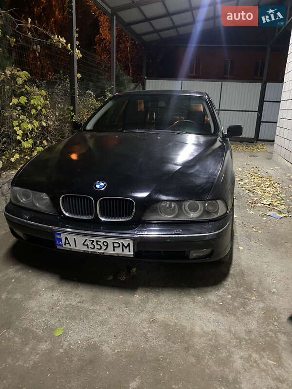 Седан BMW 5 Series 1996 в Дніпрі