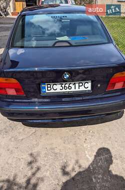 Седан BMW 5 Series 1997 в Львове