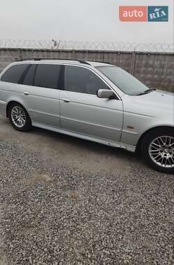 Универсал BMW 5 Series 2002 в Киеве