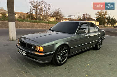 Седан BMW 5 Series 1991 в Березівці