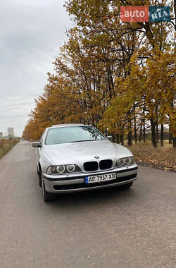 Седан BMW 5 Series 1999 в Славянске