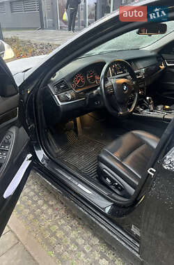 Седан BMW 5 Series 2015 в Львові