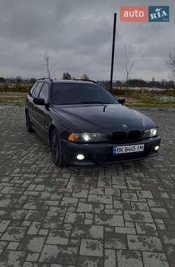 Универсал BMW 5 Series 2001 в Ровно