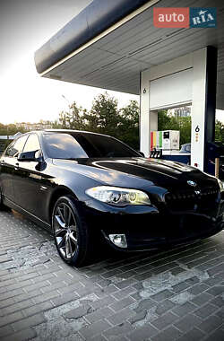 Седан BMW 5 Series 2011 в Днепре