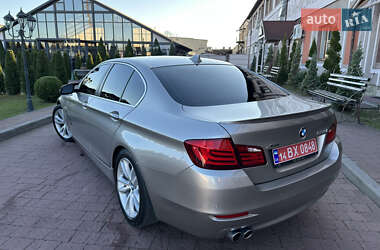 Седан BMW 5 Series 2013 в Стрые