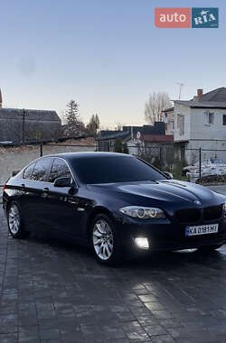 Седан BMW 5 Series 2010 в Долині