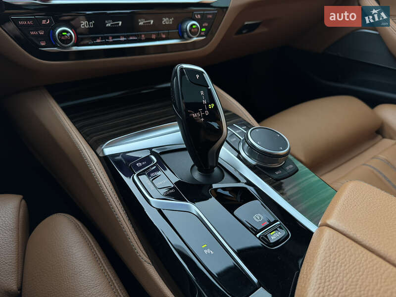 Седан BMW 5 Series 2021 в Києві