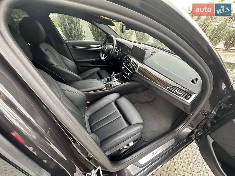 Седан BMW 5 Series 2019 в Полтаві