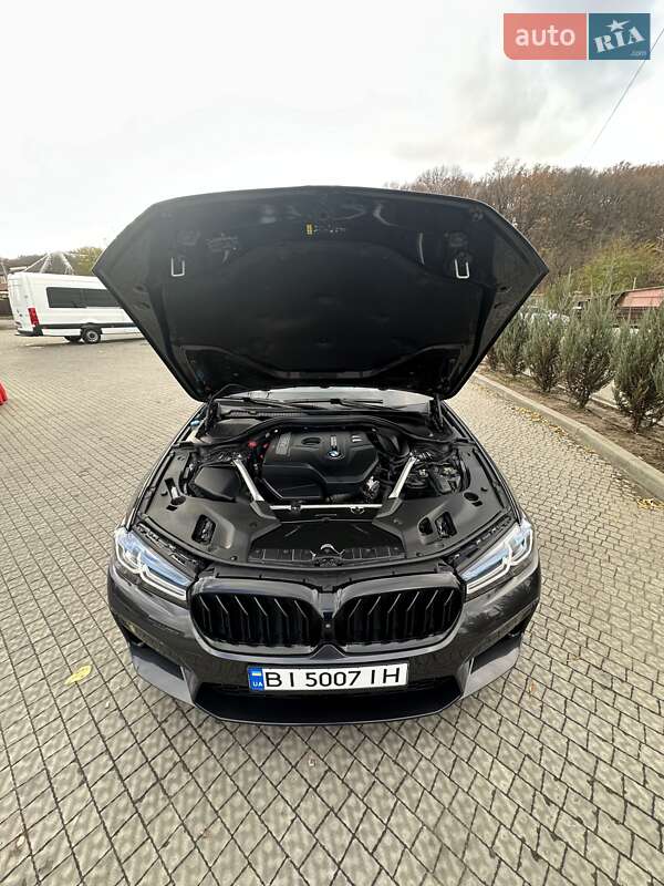 Седан BMW 5 Series 2019 в Полтаві