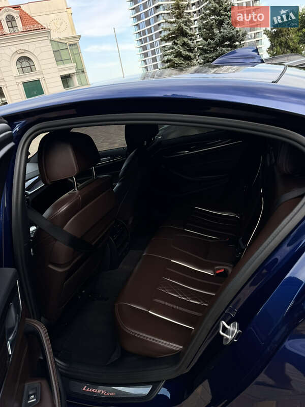 Седан BMW 5 Series 2017 в Одессе
