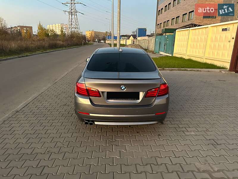 Седан BMW 5 Series 2011 в Києві