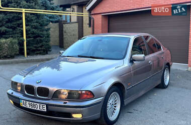 Седан BMW 5 Series 1998 в Дніпрі