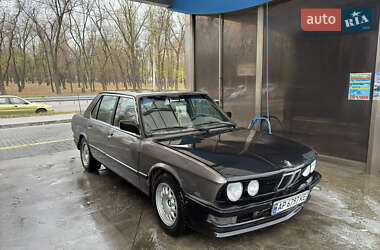 Седан BMW 5 Series 1984 в Дніпрі