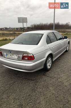 Седан BMW 5 Series 2002 в Львове