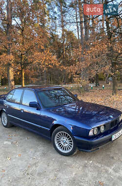 Седан BMW 5 Series 1992 в Києві