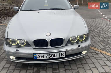 Седан BMW 5 Series 2003 в Тульчине