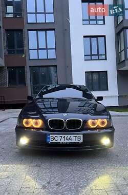 Седан BMW 5 Series 2001 в Львове