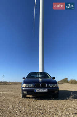 Седан BMW 5 Series 1998 в Одессе