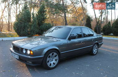 Седан BMW 5 Series 1991 в Черкассах