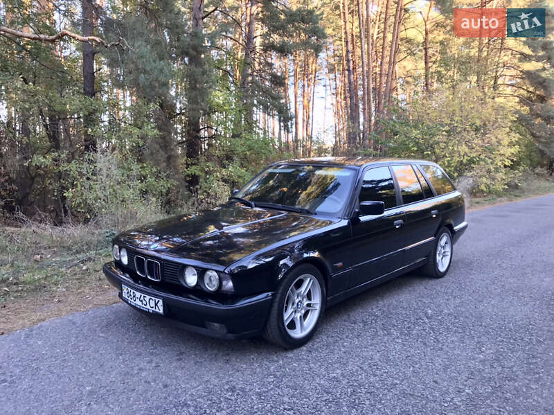 Универсал BMW 5 Series 1992 в Полтаве